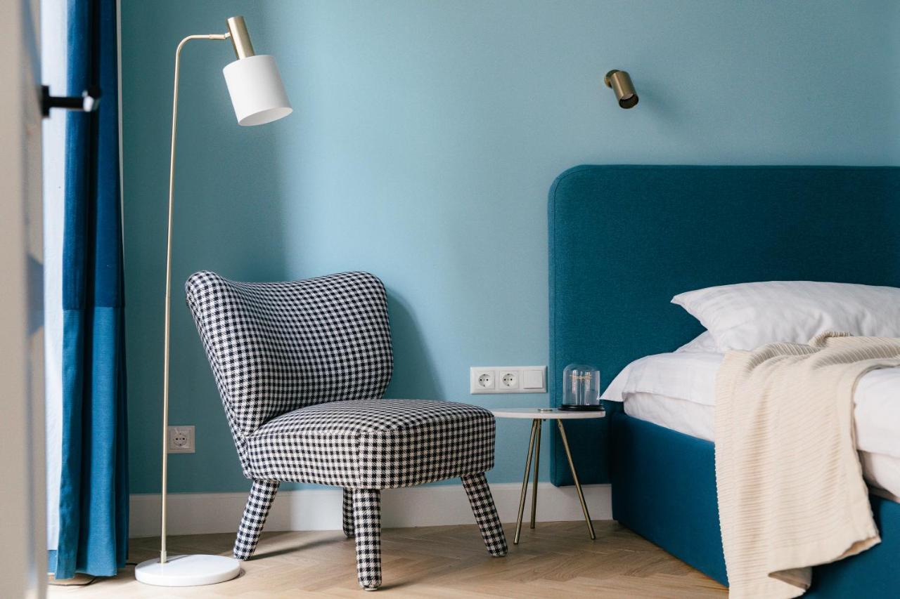 Miro Rooms French - Quiet Chic, Free Private Parking Riga Exterior photo